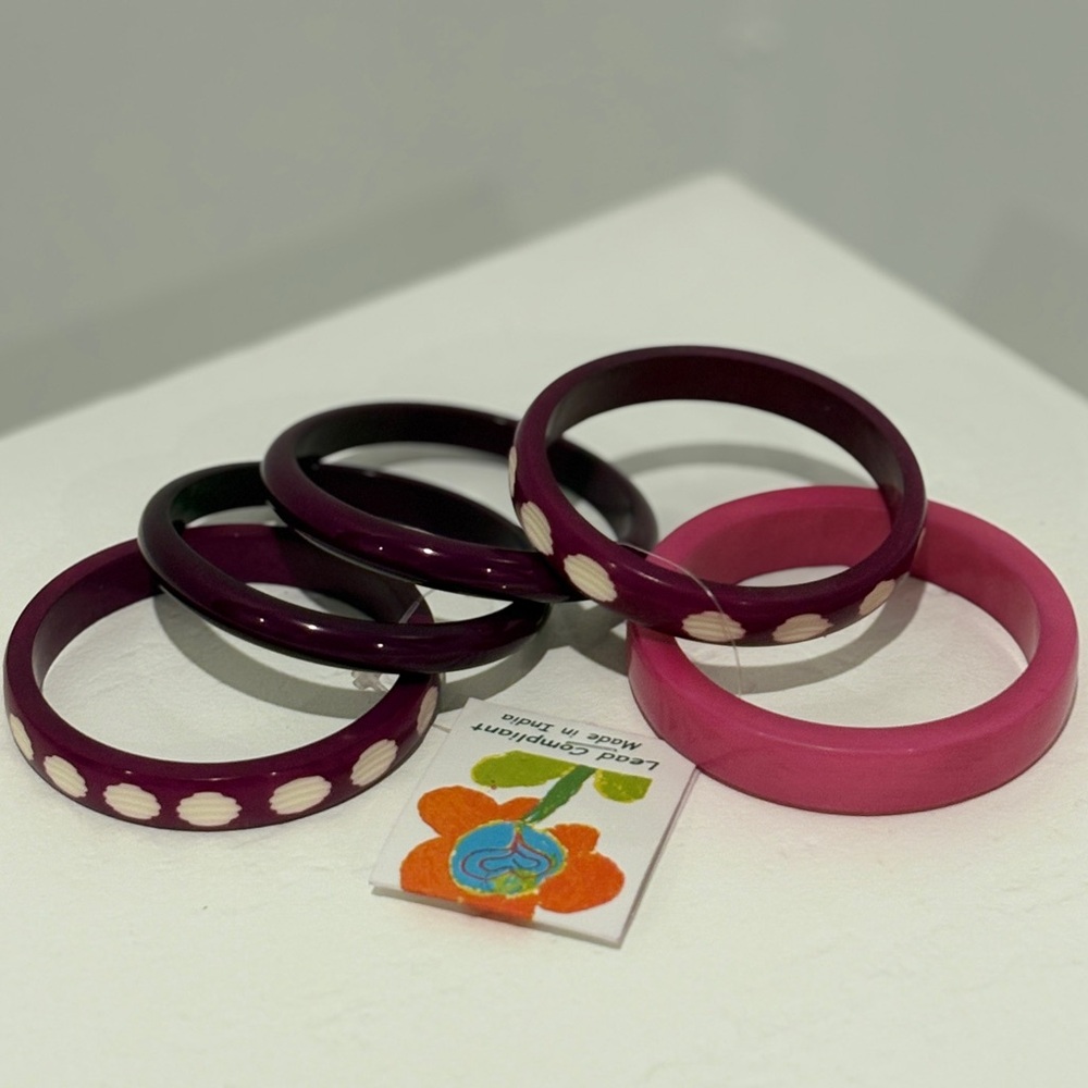 Set of 5 Eco-Friendly Resin Bangles – Pink & Purple Tones – Fair Trade from Indi - Picture 2 of 9